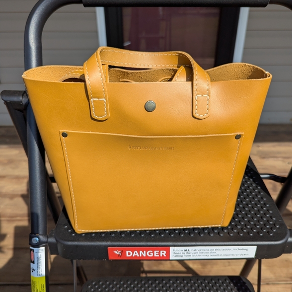 Portland Leather Sunflower Mini Snap Crossbody Bag - Picture 1 of 4